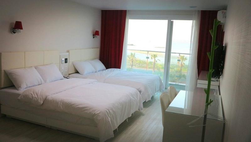 Jeju Arumdaun Resort Sihung-ni Exterior photo
